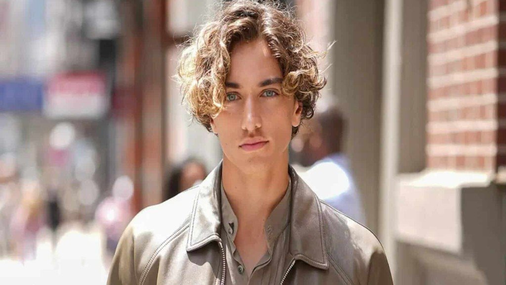 gavin casalegno height